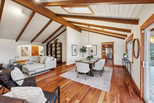 2016 Park Vista Ct, Santa Rosa, CA 95405