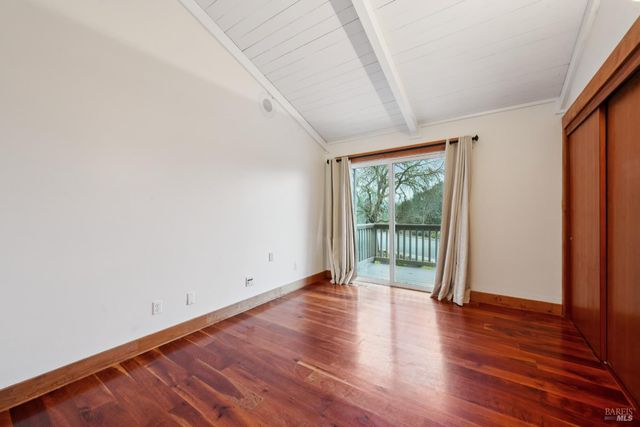 2016 Park Vista Ct, Santa Rosa, CA 95405