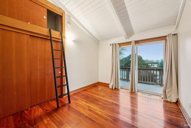 2016 Park Vista Ct, Santa Rosa, CA 95405