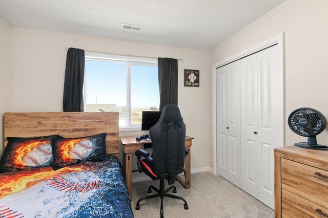 1701 E Girard Avenue, Indianola, IA 50125