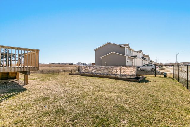 1701 E Girard Avenue, Indianola, IA 50125