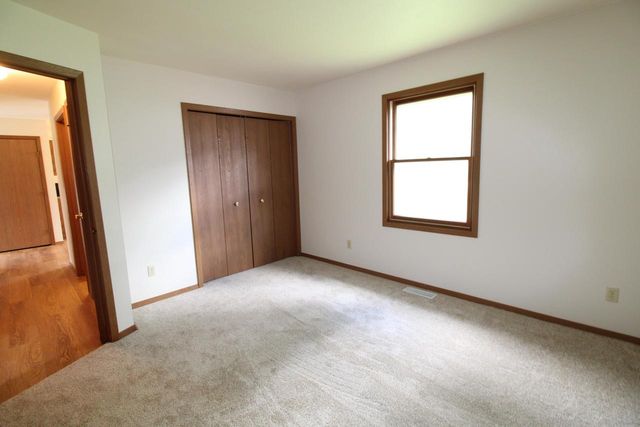 1325 N Page Street, Stoughton, WI 53589
