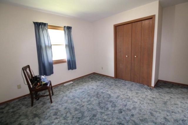 1325 N Page Street, Stoughton, WI 53589