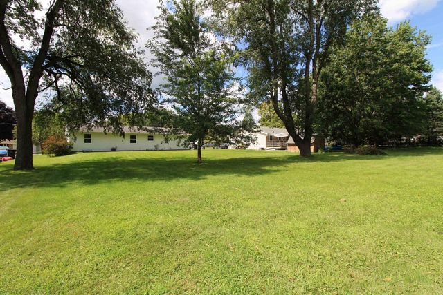 1325 N Page Street, Stoughton, WI 53589