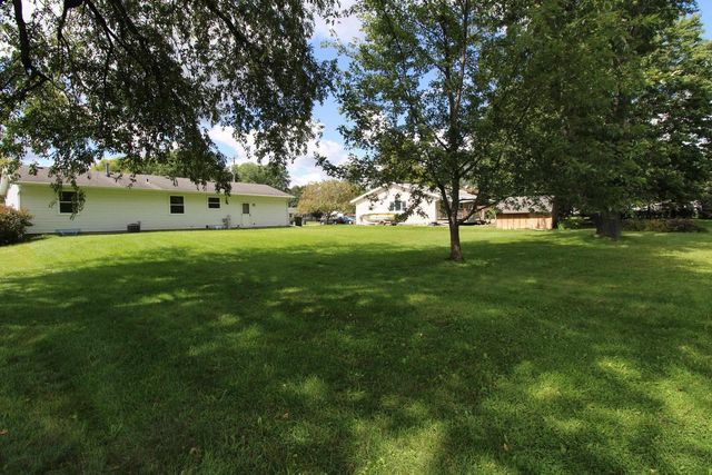 1325 N Page Street, Stoughton, WI 53589