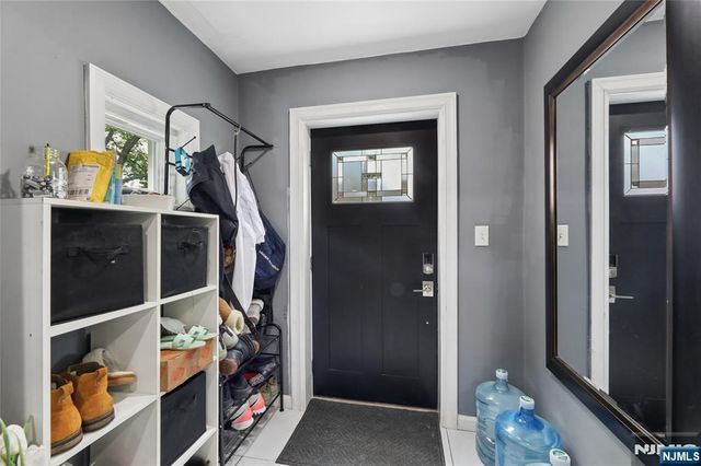 97 Jasper Avenue, Teaneck, NJ 07666