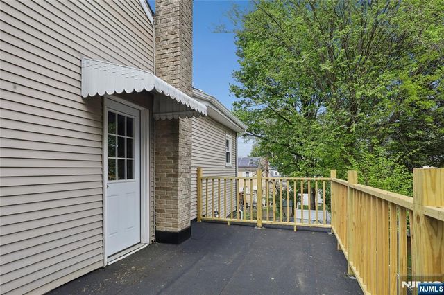 97 Jasper Avenue, Teaneck, NJ 07666