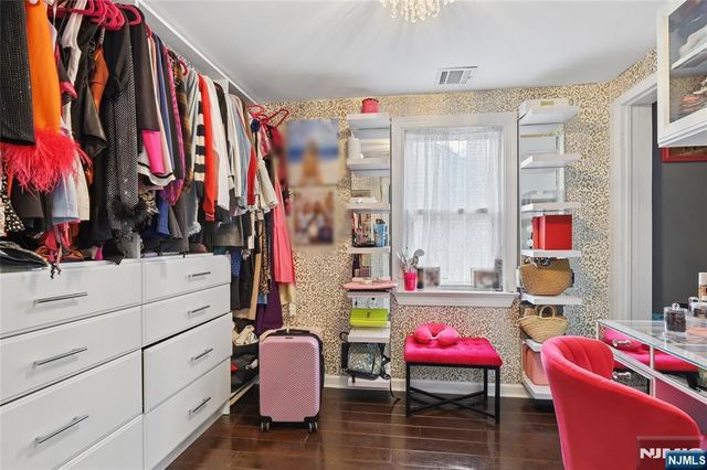 97 Jasper Avenue, Teaneck, NJ 07666