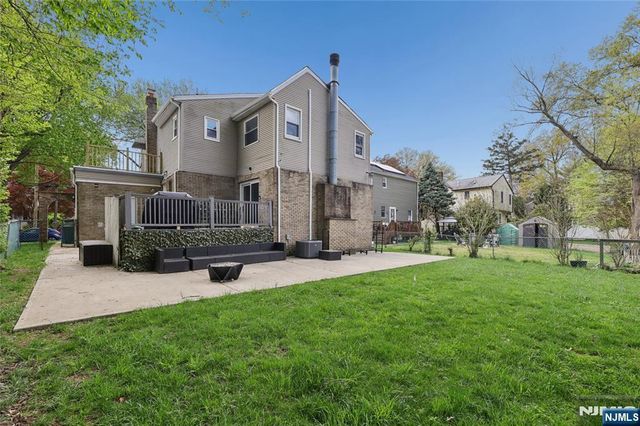 97 Jasper Avenue, Teaneck, NJ 07666