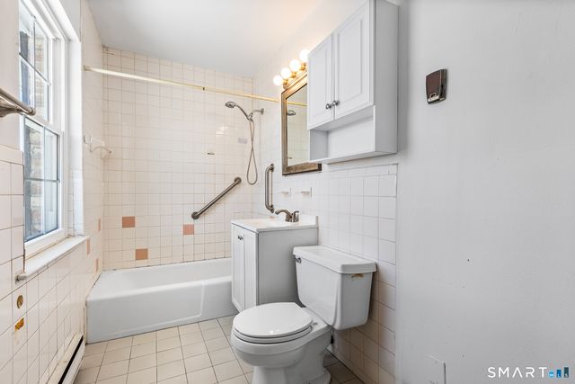 39 Woodway Road APT C7, Stamford, CT 06907