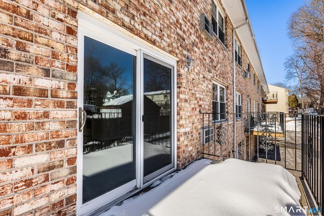 39 Woodway Road APT C7, Stamford, CT 06907