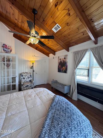 424 Country Path Way, Sevierville, TN 37862