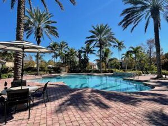 3718 NW Adriatic Lane 302, Jensen Beach, FL 34957