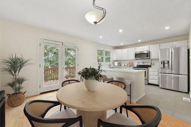 1047 Washington Street 2, Newton, MA 02465