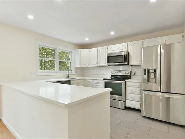 1047 Washington Street 2, Newton, MA 02465