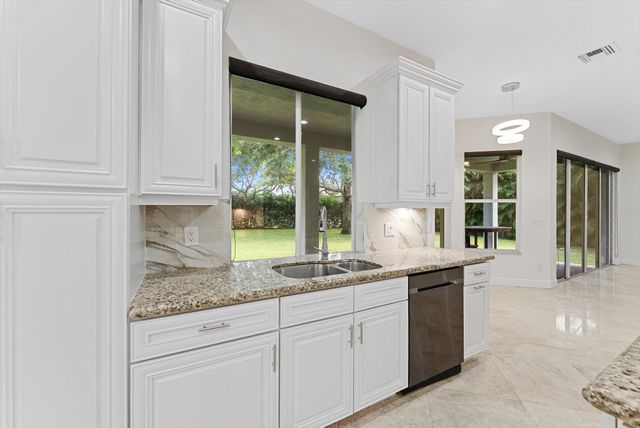 8915 Heartsong Terrace, Boynton Beach, FL 33473