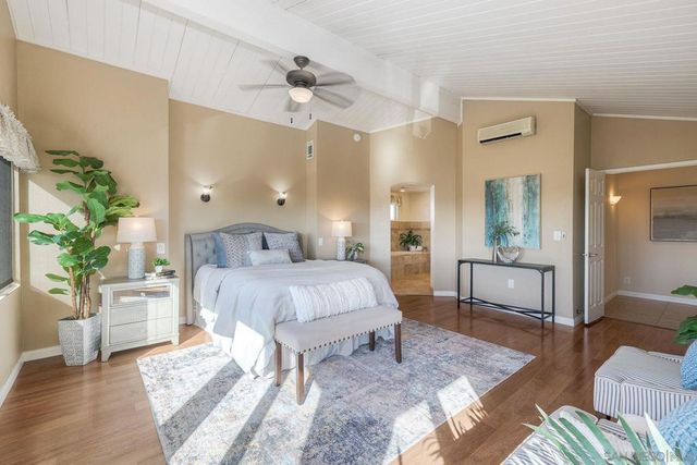 2935 Lloyd St, San Diego, CA 92117