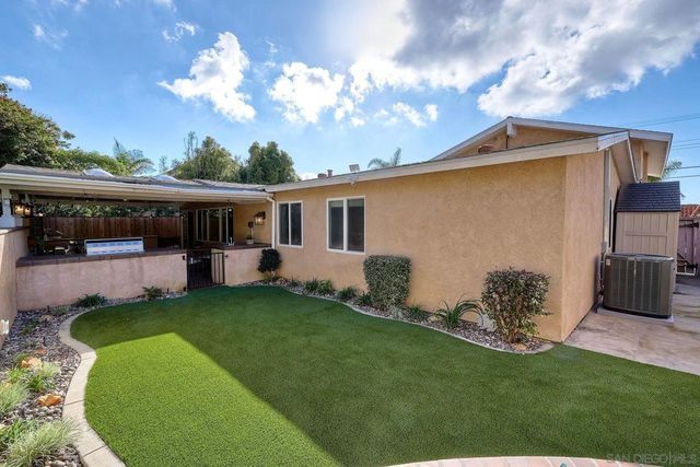 2935 Lloyd St, San Diego, CA 92117