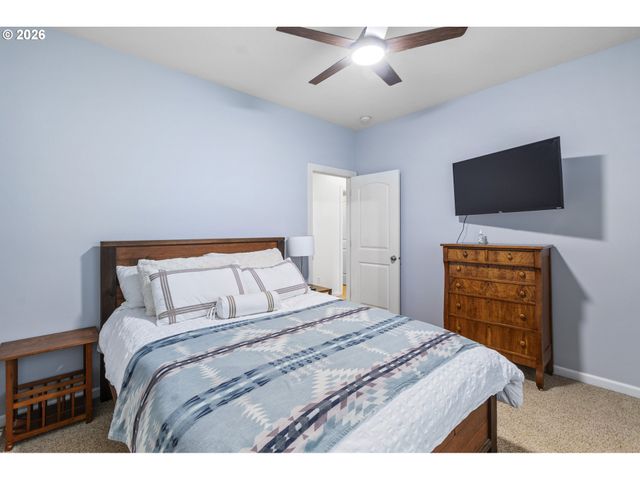 3810 Ne 174TH Ct, Vancouver, WA 98682