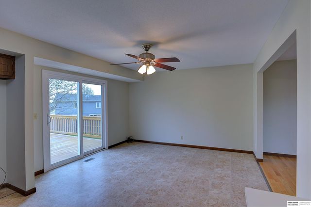 20060 Wirt Street, Elkhorn, NE 68022