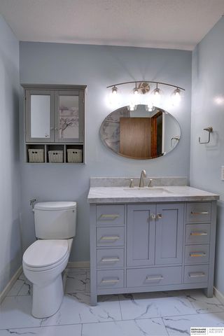 20060 Wirt Street, Elkhorn, NE 68022