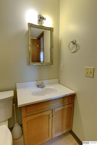 20060 Wirt Street, Elkhorn, NE 68022