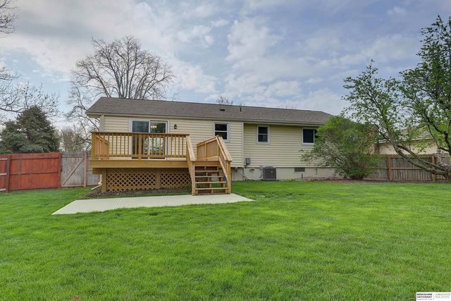 20060 Wirt Street, Elkhorn, NE 68022