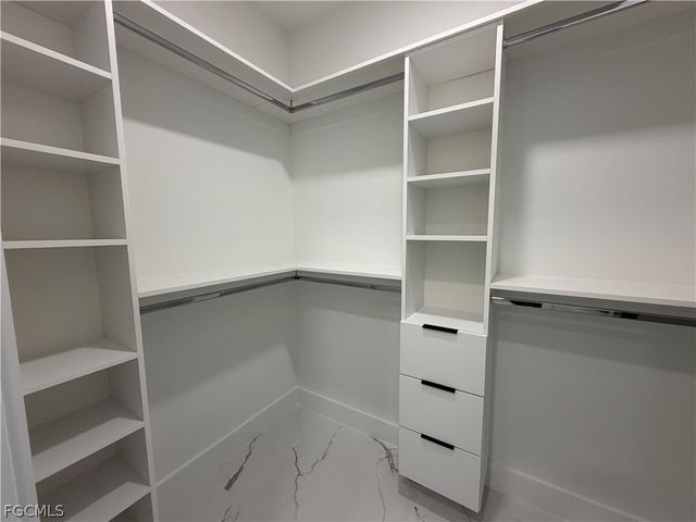 112 NE 6th ST, Cape Coral, FL 33909