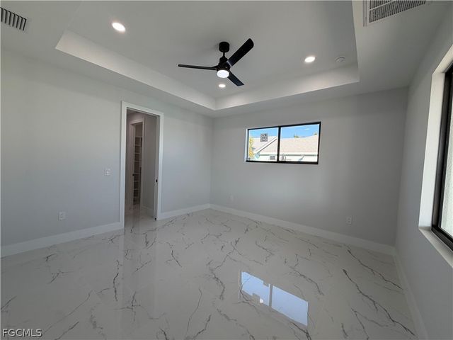 112 NE 6th ST, Cape Coral, FL 33909