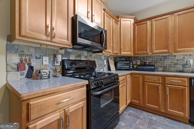 3551 Lilac Springs Drive, Powder Springs, GA 30127