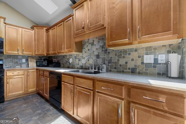3551 Lilac Springs Drive, Powder Springs, GA 30127