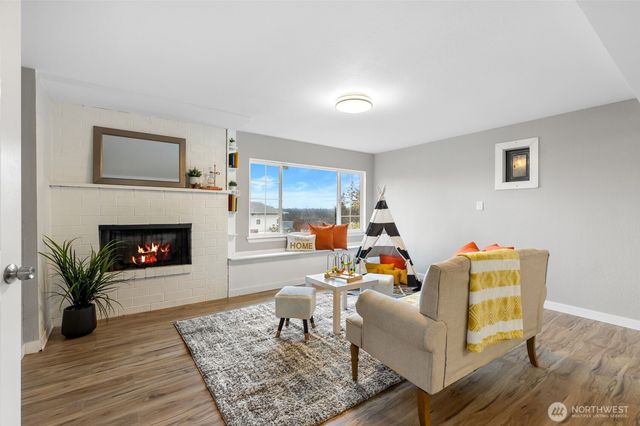 32510 23rd Avenue SW, Federal Way, WA 98023