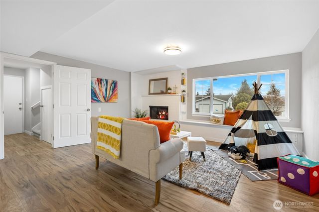 32510 23rd Avenue SW, Federal Way, WA 98023