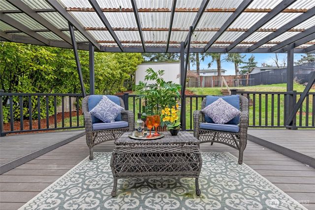 32510 23rd Avenue SW, Federal Way, WA 98023