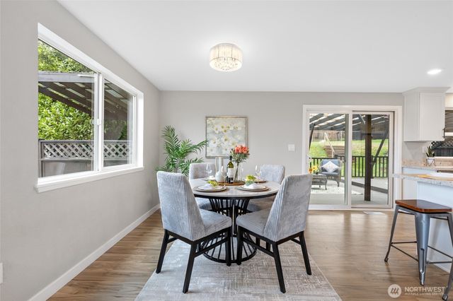 32510 23rd Avenue SW, Federal Way, WA 98023