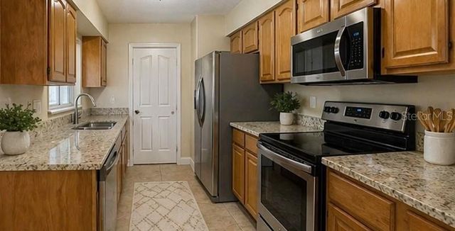 2222 FLEET CIRCLE, Orlando, FL 32817