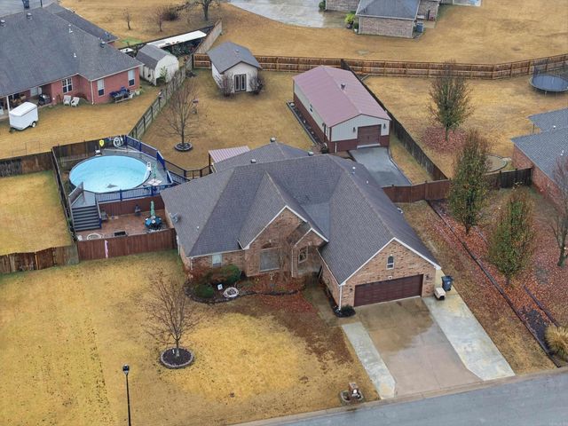 7 Palmer Ct, Searcy, AR 72143