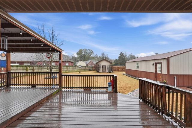 7 Palmer Ct, Searcy, AR 72143