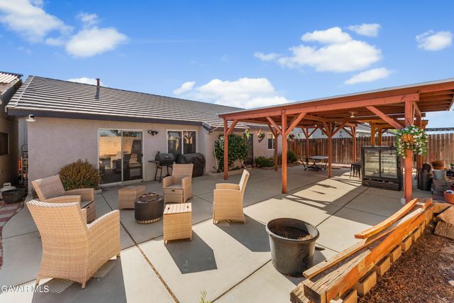 37642 Simi Street, Palmdale, CA 93552