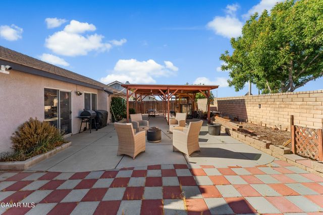 37642 Simi Street, Palmdale, CA 93552