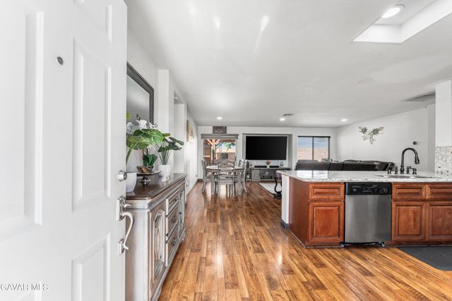 37642 Simi Street, Palmdale, CA 93552