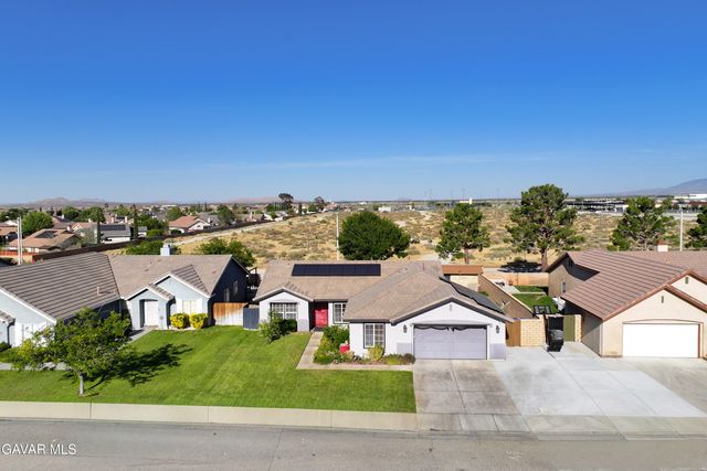 37642 Simi Street, Palmdale, CA 93552