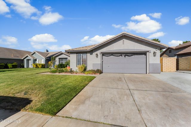 37642 Simi Street, Palmdale, CA 93552