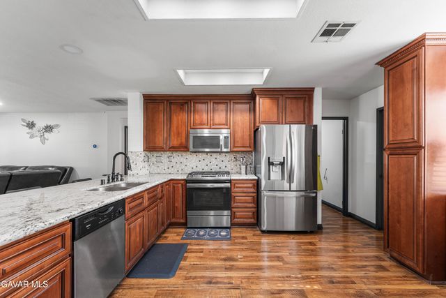 37642 Simi Street, Palmdale, CA 93552
