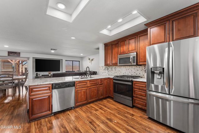 37642 Simi Street, Palmdale, CA 93552
