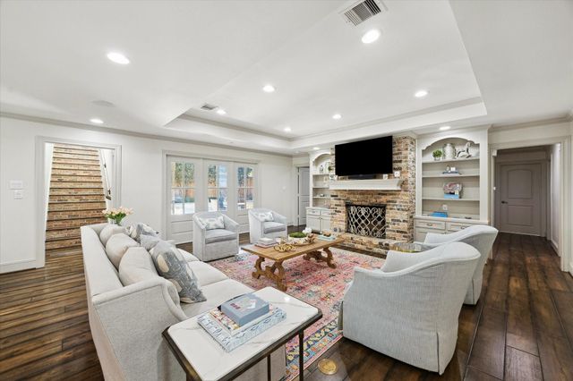 118 Matisse Drive, Houston, TX 77079