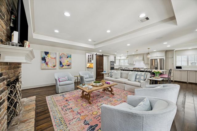 118 Matisse Drive, Houston, TX 77079