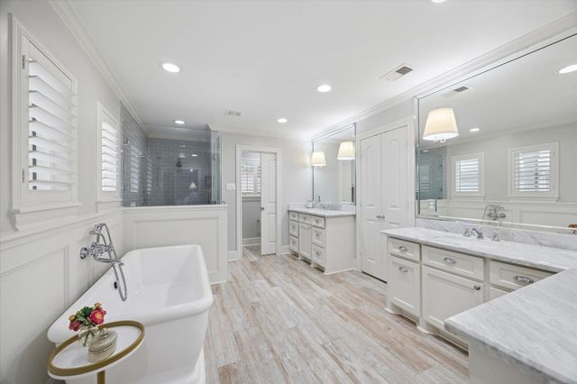 118 Matisse Drive, Houston, TX 77079