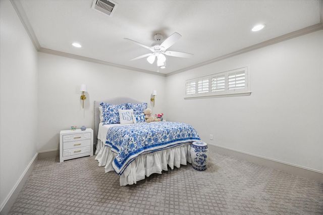 118 Matisse Drive, Houston, TX 77079