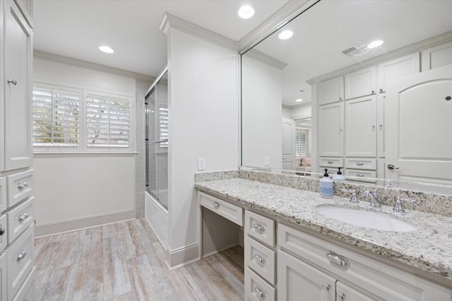 118 Matisse Drive, Houston, TX 77079